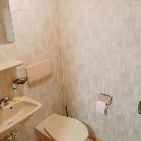 Crestatgiet By Interhome *