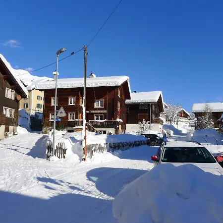 Crestatgiet By Interhome Appartement Rueras