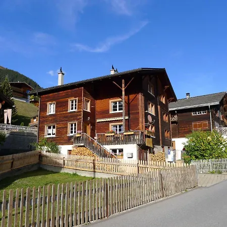 Crestatgiet By Interhome *