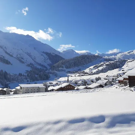 Crestatgiet By Interhome