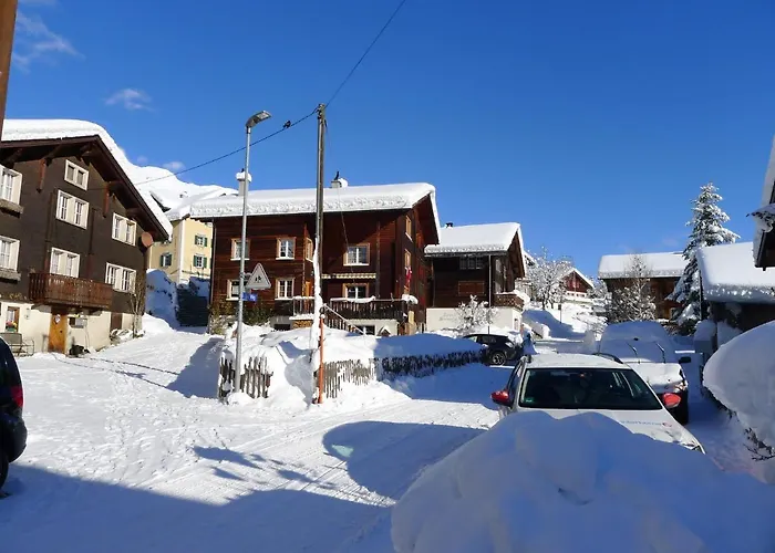 Crestatgiet By Interhome Appartement Rueras